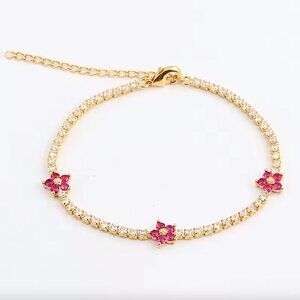 Daisy Flower Gold Dainty Tennis Bracelet (Fuchsia Pink Flower)